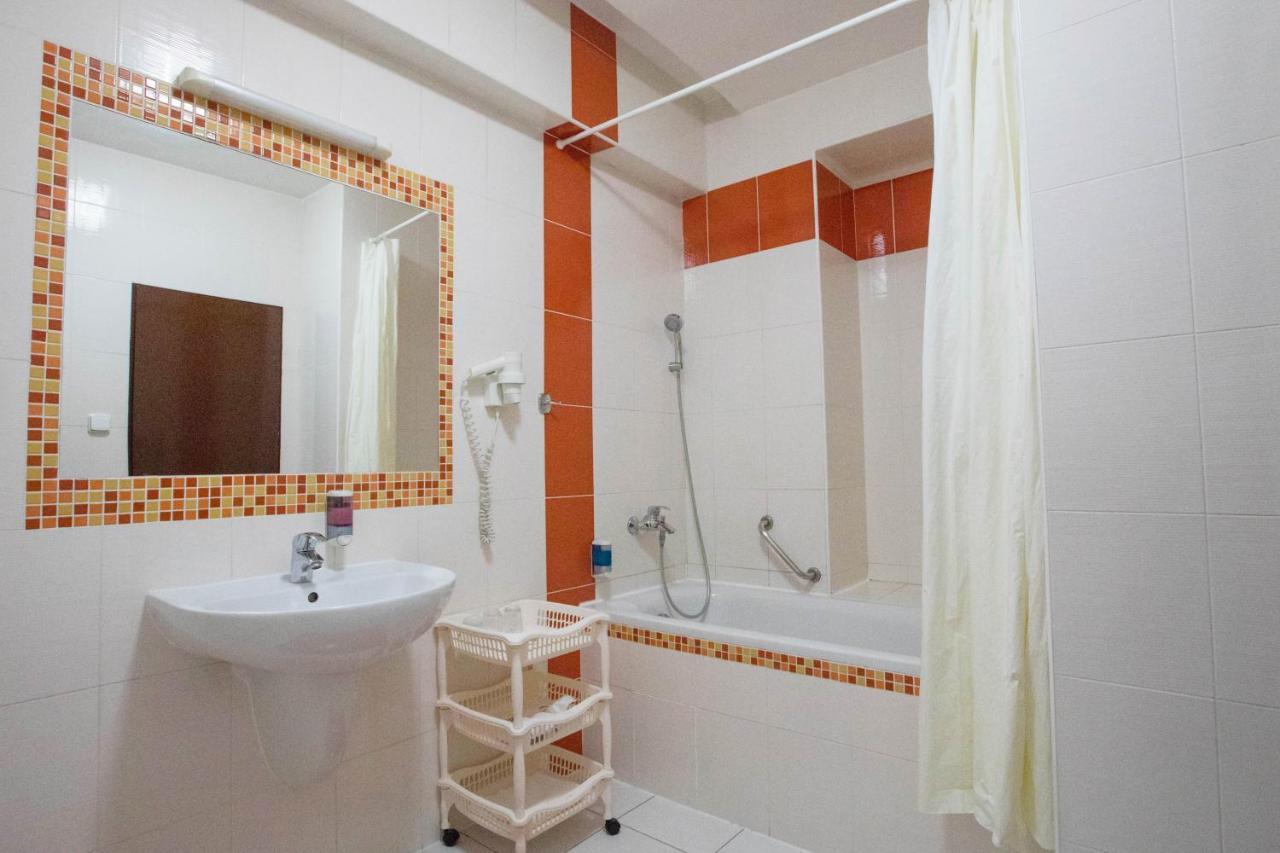 Hotel Baronka Bratislava Ngoại thất bức ảnh